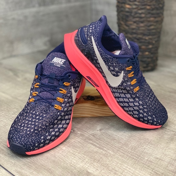 Nike Shoes - Nike Air Zoom Pegasus 35 Flyease WD Women size 6